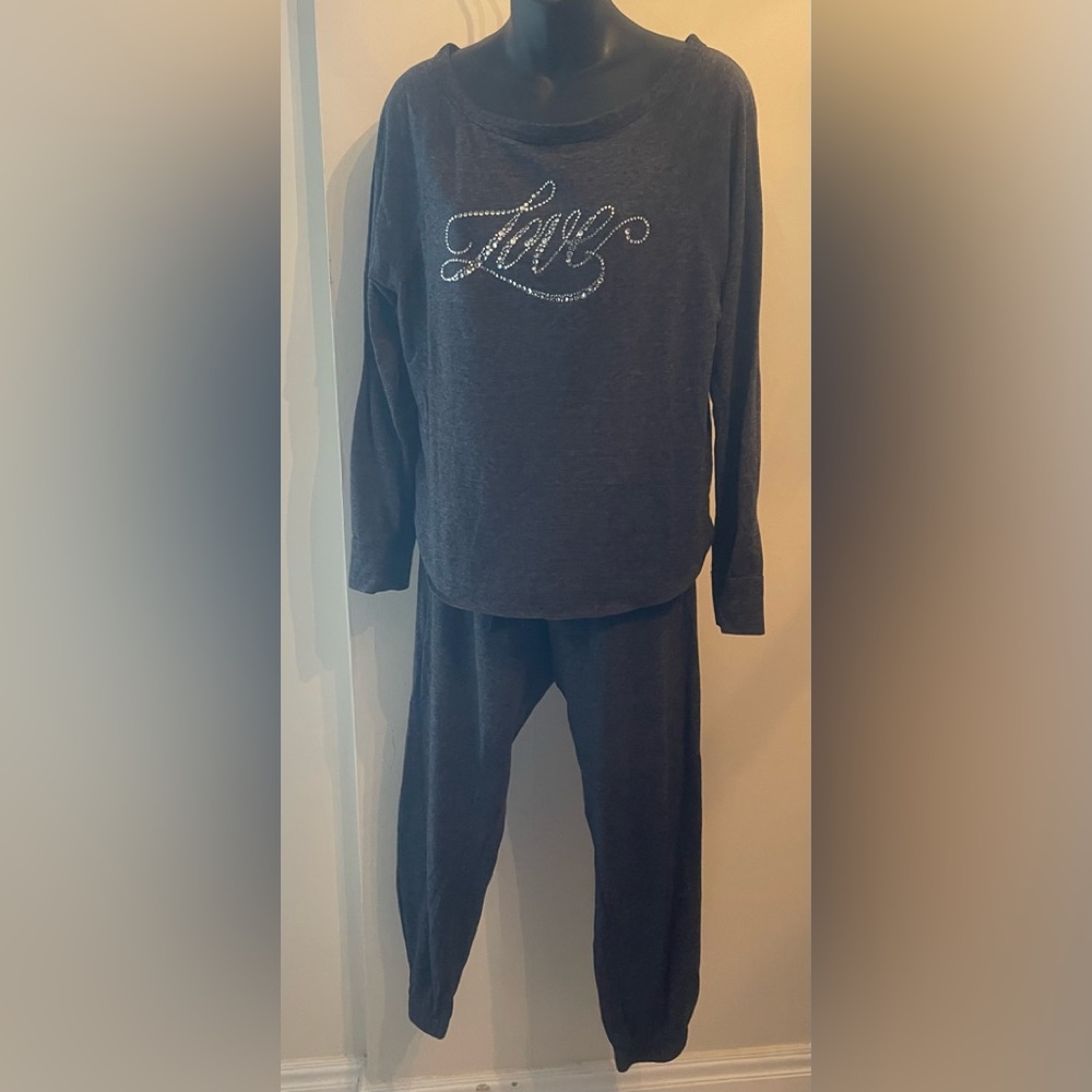Victoria’s Secret LOVE Dark Grey 2pc Jogger Style Lounge/Pj Set Size Medium